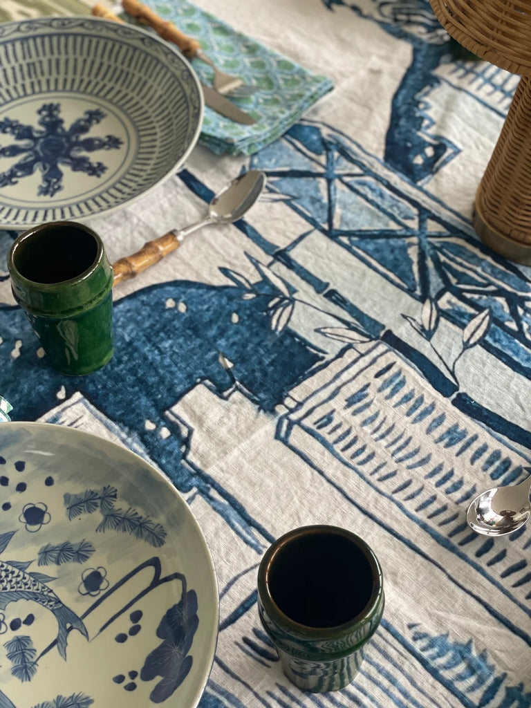 " Hong Kong Homage " 6 Seater Linen Tablecloth - The Ginger Jar Lamp Co.