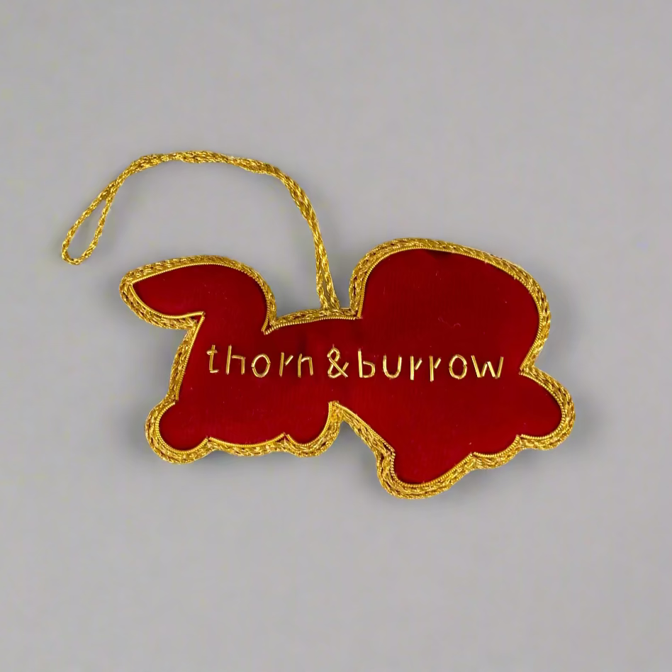 EMBROIDERED ORNAMENT : Dragon