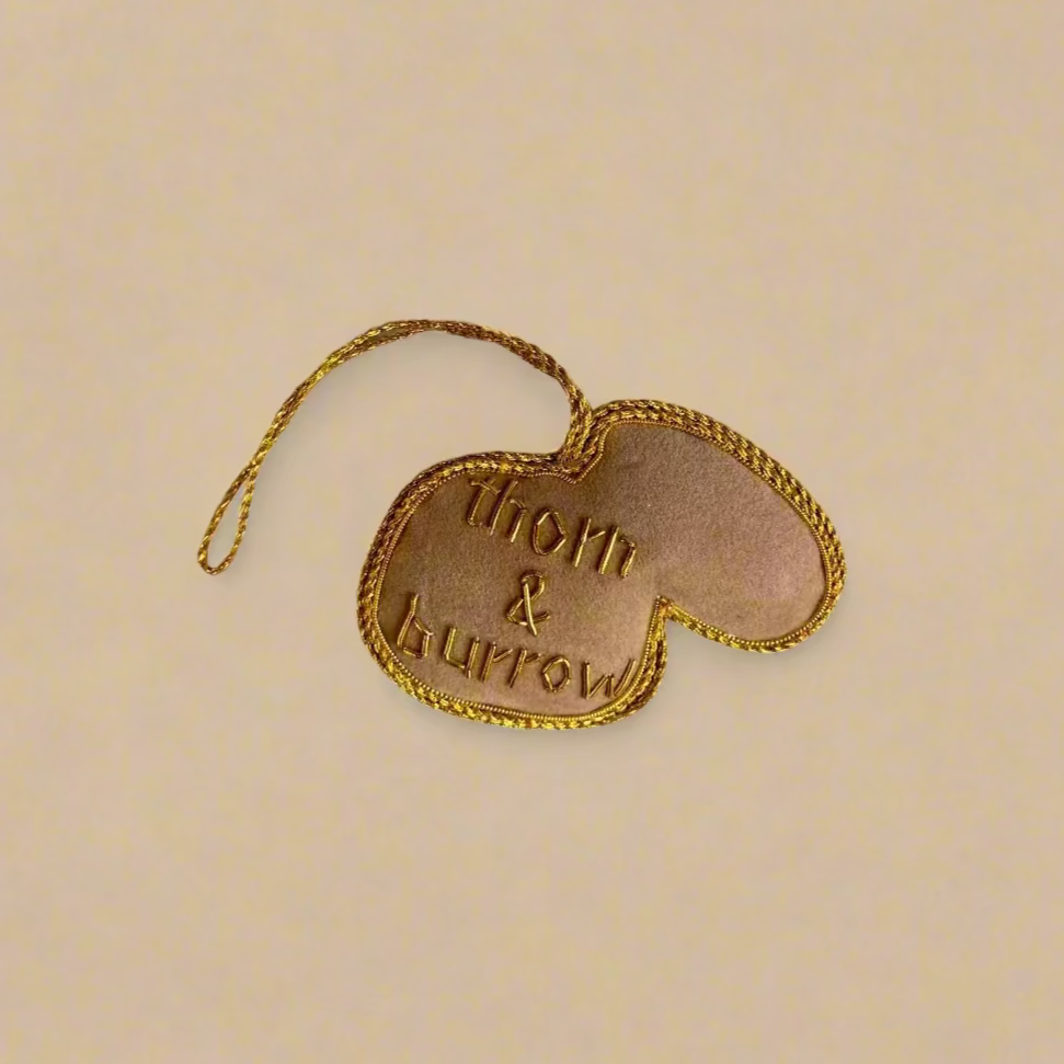 EMBROIDERED ORNAMENT : Dimsum