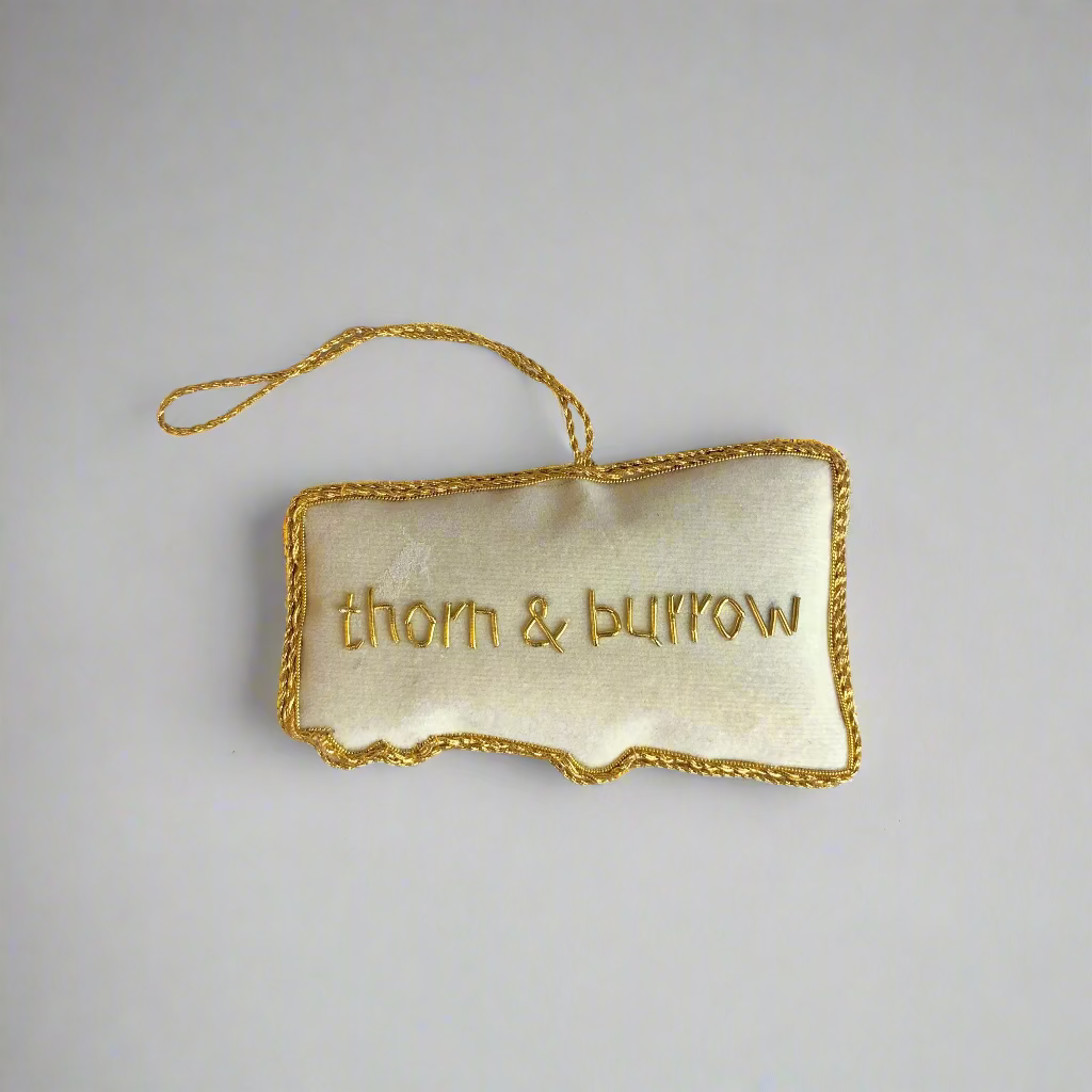 EMBROIDERED ORNAMENT : Double Decker Bus