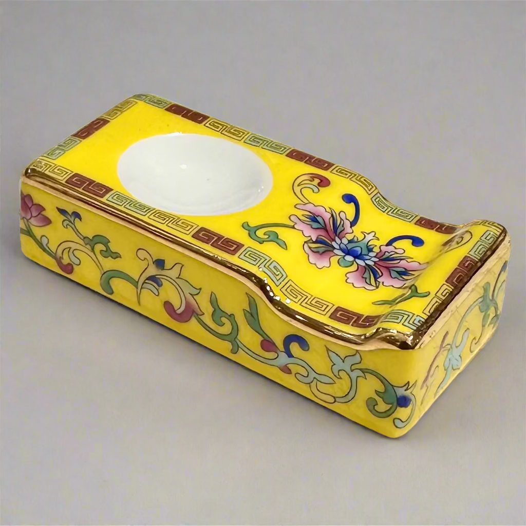 Royal Flora Bone China Collection