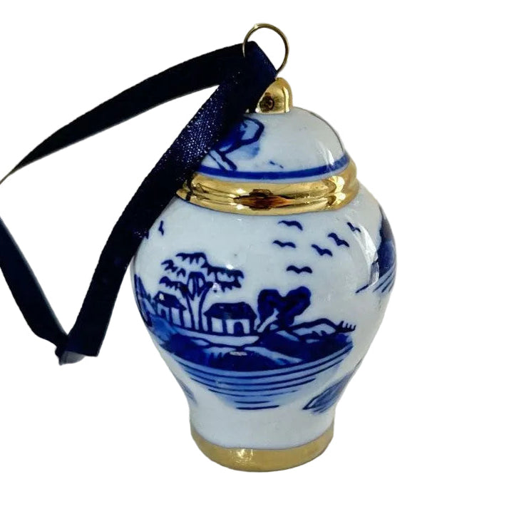Ceramic Chinese Ornaments with Gold