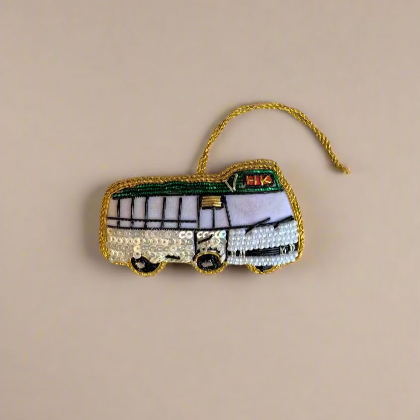 EMBROIDERED ORNAMENT : Minibus