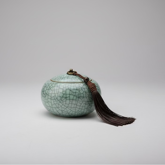 Craquelure Celadon Tea Canister Candle