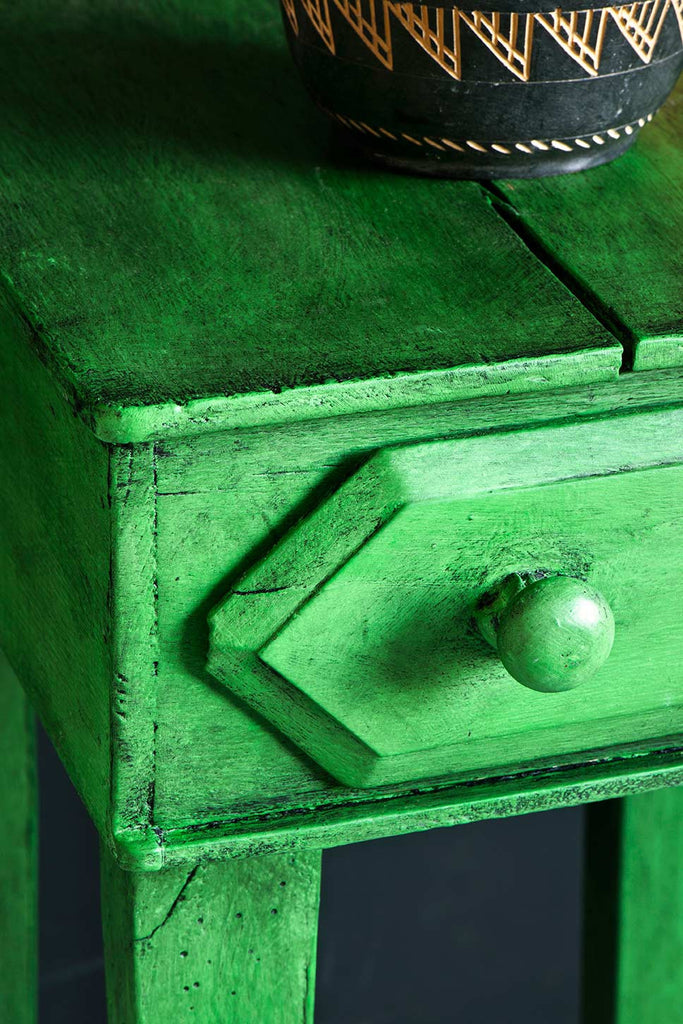 Black Chalk Paint® Wax