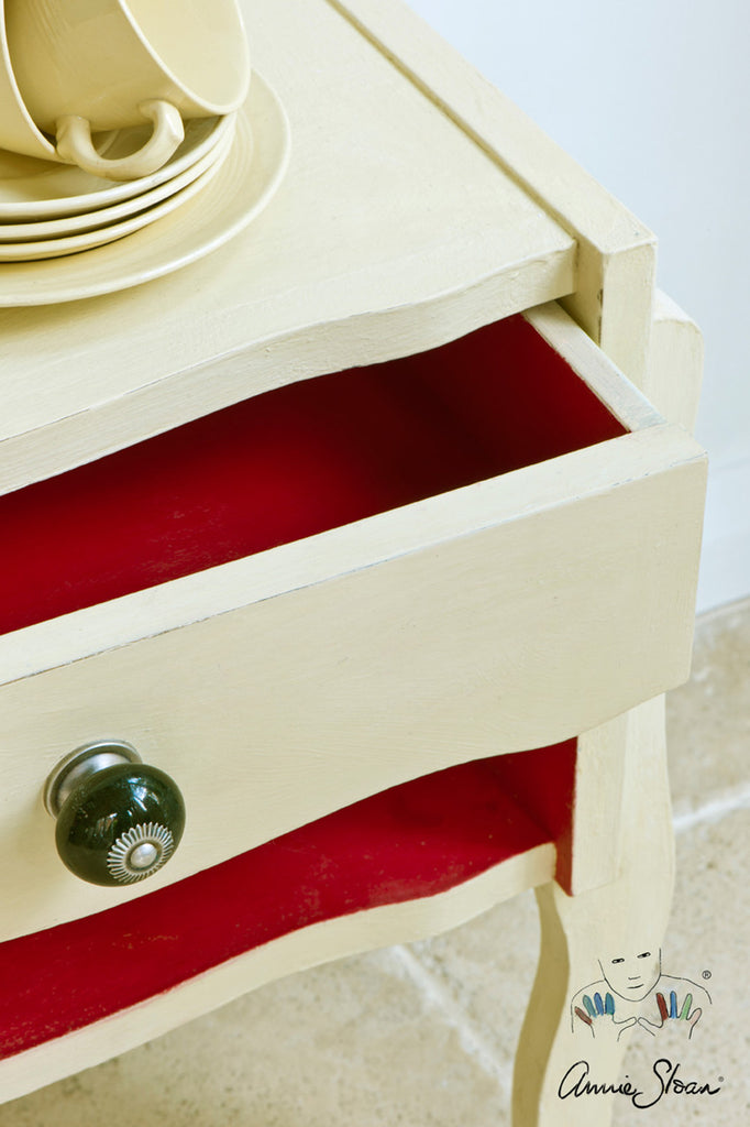 Cream Annie Sloan Chalk Paint®