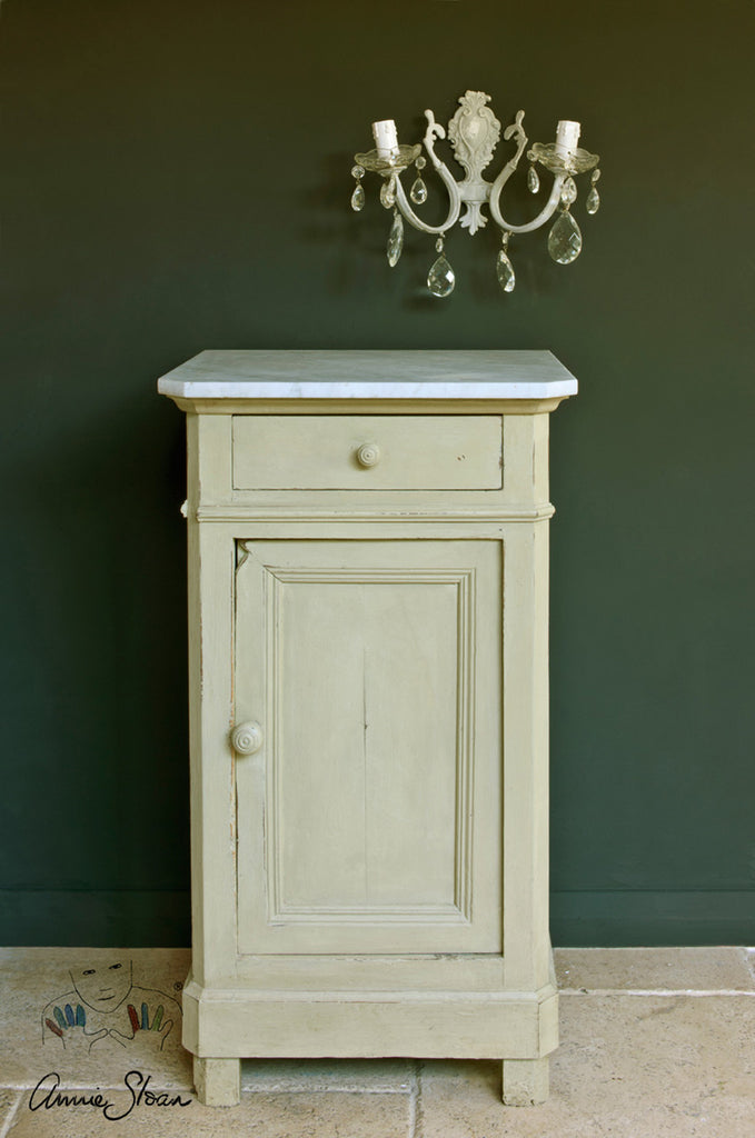 Versailles Annie Sloan Chalk Paint®