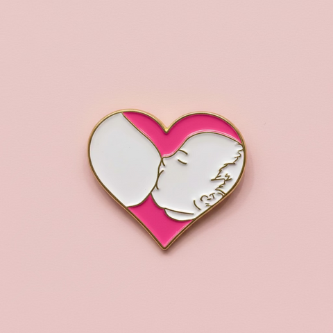" Breast feeding mama " Enamel Pins