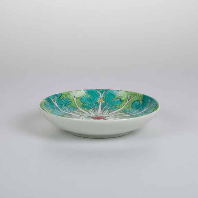 Hand-Painted Ceramic Peranakan Cabbage Leaf Turnip Dish
