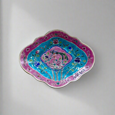 Phoenix Peranakan Scalloped Oval Ceramic Pedestal Bowl