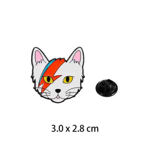 " White Cat " Enamel Pins