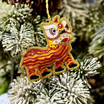 EMBROIDERED ORNAMENT : Lion - Thorn and Burrow