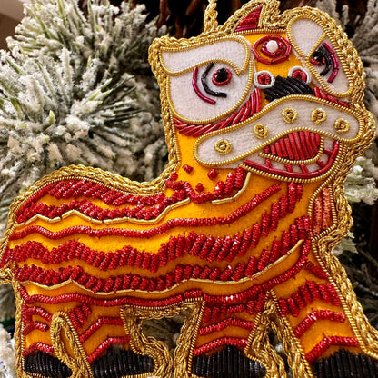 EMBROIDERED ORNAMENT : Lion - Thorn and Burrow