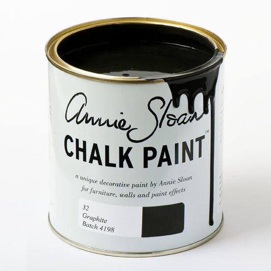 Graphite Annie Sloan Chalk Paint® - Thorn and Burrow