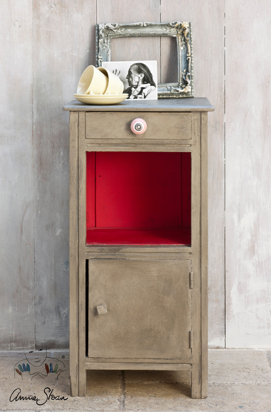 Coco Annie Sloan Chalk Paint® - Thorn and Burrow