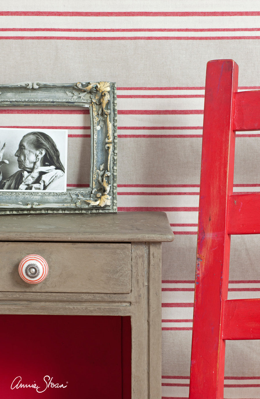 Coco Annie Sloan Chalk Paint® - Thorn and Burrow