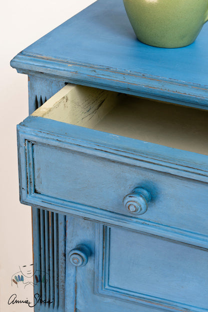 Greek Blue Annie Sloan Chalk Paint® - Thorn and Burrow